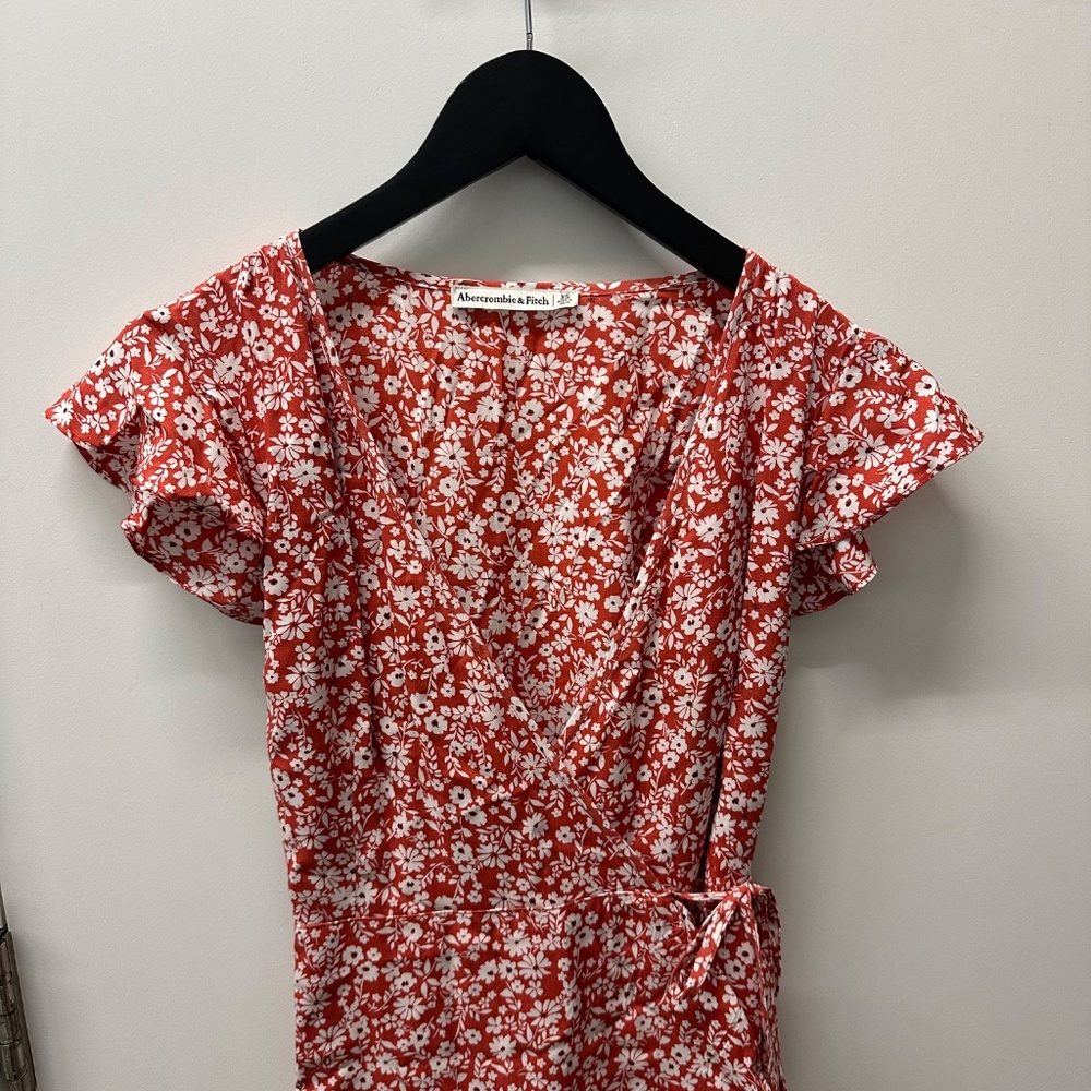 abercrombie short sleeve wrap dress Abercrombie & Fitch Short Sleeve Tie Wrap Dress Floral XS